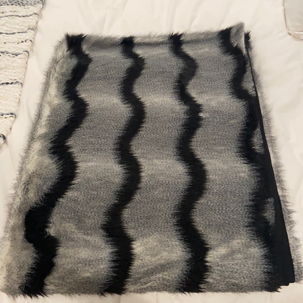 Faux Fur Modern Throw Blanket